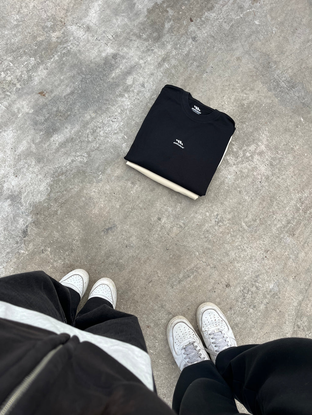 color:Black
